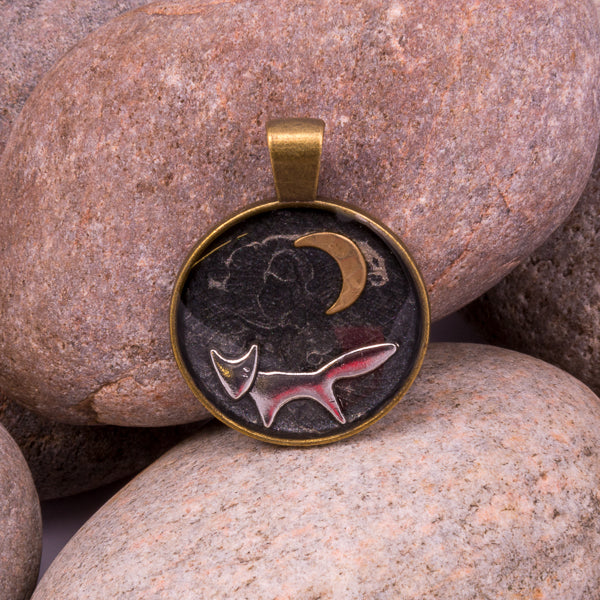 Handcrafted Bespoke Forest Fox Pendant; set in bronze effect metal bezel.| Jabbawocky Crafts (jabbawockycrafts.co.uk)